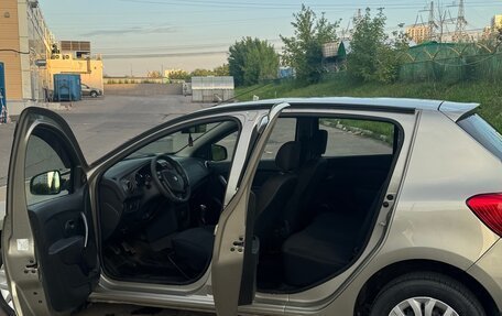 Renault Sandero II рестайлинг, 2014 год, 695 000 рублей, 11 фотография