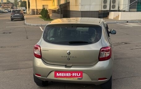 Renault Sandero II рестайлинг, 2014 год, 695 000 рублей, 6 фотография