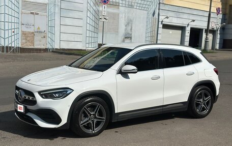 Mercedes-Benz GLA, 2020 год, 3 800 000 рублей, 4 фотография