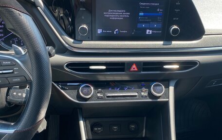 Hyundai Sonata VIII, 2020 год, 2 450 000 рублей, 4 фотография