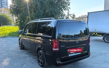 Mercedes-Benz Vito, 2016 год, 2 950 000 рублей, 5 фотография