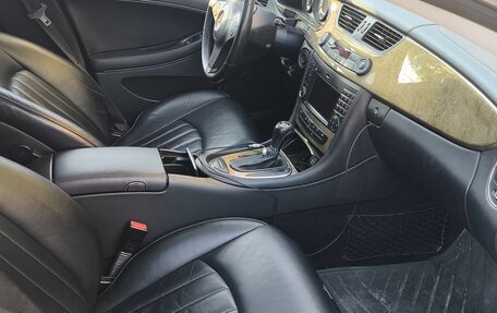 Mercedes-Benz CLS, 2008 год, 950 000 рублей, 10 фотография