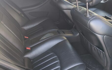 Mercedes-Benz CLS, 2008 год, 950 000 рублей, 14 фотография