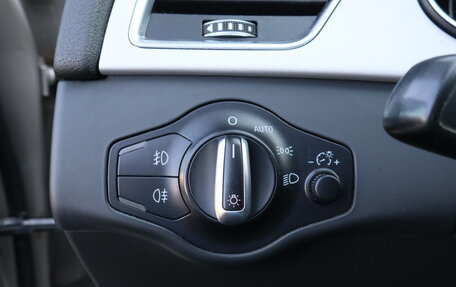 Audi A4, 2015 год, 2 000 000 рублей, 16 фотография