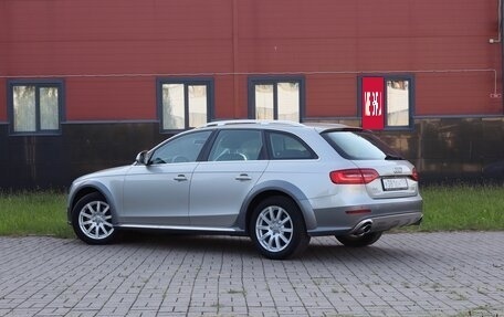 Audi A4, 2015 год, 2 000 000 рублей, 18 фотография