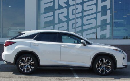 Lexus RX IV рестайлинг, 2017 год, 3 880 000 рублей, 5 фотография