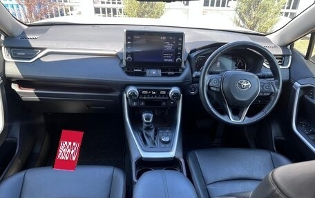 Toyota RAV4, 2020 год, 3 555 000 рублей, 13 фотография
