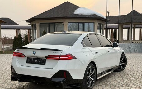 BMW 5 серия, 2023 год, 6 600 000 рублей, 6 фотография
