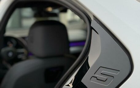 BMW 5 серия, 2023 год, 6 600 000 рублей, 13 фотография