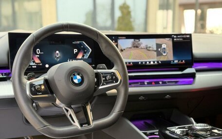 BMW 5 серия, 2023 год, 6 600 000 рублей, 17 фотография