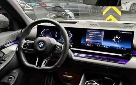 BMW 5 серия, 2023 год, 6 600 000 рублей, 16 фотография