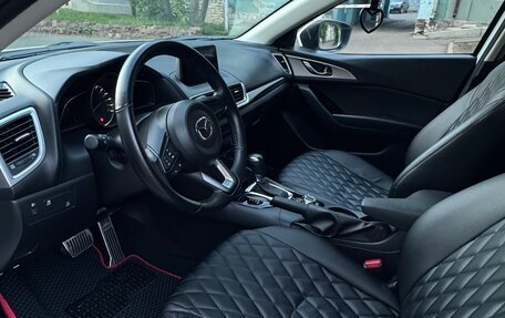 Mazda 3, 2018 год, 1 990 000 рублей, 6 фотография