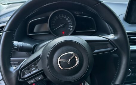 Mazda 3, 2018 год, 1 990 000 рублей, 15 фотография