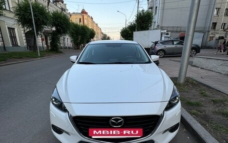 Mazda 3, 2018 год, 1 990 000 рублей, 3 фотография