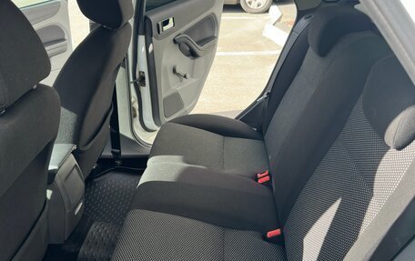 Ford Focus II рестайлинг, 2011 год, 750 000 рублей, 11 фотография