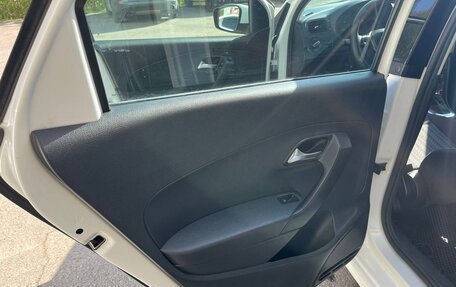 Volkswagen Polo VI (EU Market), 2018 год, 910 000 рублей, 17 фотография