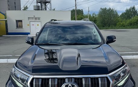 Toyota Land Cruiser Prado 150 рестайлинг 2, 2018 год, 4 300 000 рублей, 4 фотография