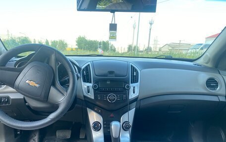 Chevrolet Cruze II, 2012 год, 770 000 рублей, 9 фотография