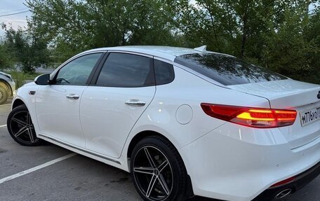 KIA Optima IV, 2016 год, 2 000 000 рублей, 2 фотография