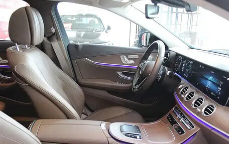 Mercedes-Benz E-Класс, 2023 год, 5 890 035 рублей, 7 фотография