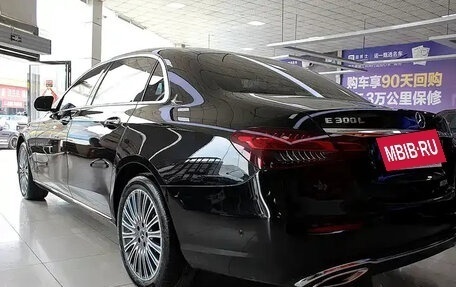 Mercedes-Benz E-Класс, 2023 год, 5 890 035 рублей, 8 фотография