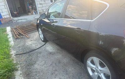 Opel Astra J, 2011 год, 750 000 рублей, 1 фотография