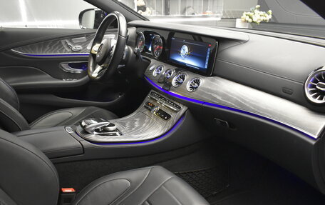 Mercedes-Benz CLS, 2019 год, 4 750 000 рублей, 9 фотография