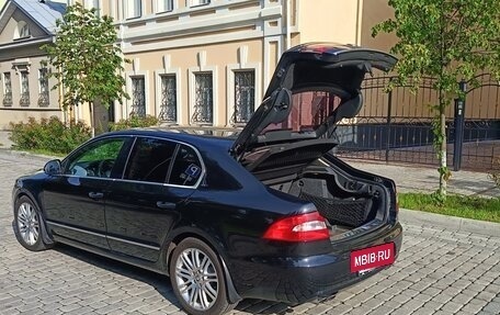Skoda Superb III рестайлинг, 2012 год, 1 380 000 рублей, 8 фотография