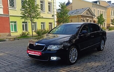Skoda Superb III рестайлинг, 2012 год, 1 380 000 рублей, 5 фотография
