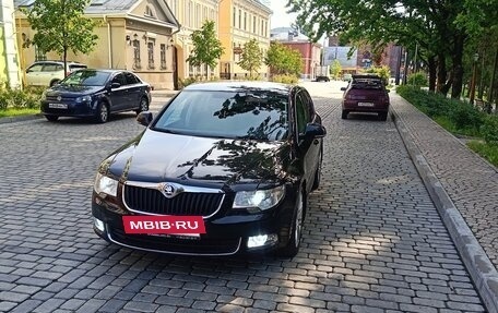 Skoda Superb III рестайлинг, 2012 год, 1 380 000 рублей, 11 фотография