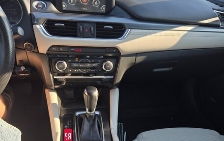 Mazda 6, 2015 год, 2 200 000 рублей, 18 фотография