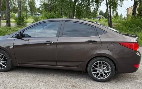 Hyundai Solaris II рестайлинг, 2014 год, 1 150 000 рублей, 3 фотография