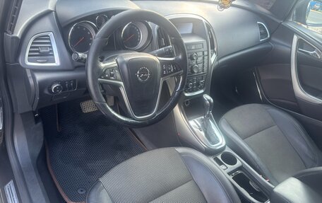 Opel Astra J, 2011 год, 750 000 рублей, 2 фотография