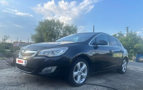 Opel Astra J, 2011 год, 750 000 рублей, 4 фотография