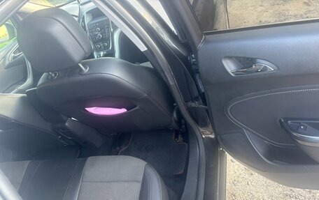 Opel Astra J, 2011 год, 750 000 рублей, 14 фотография