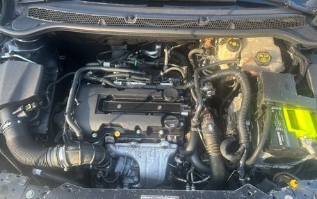 Opel Astra J, 2011 год, 750 000 рублей, 16 фотография
