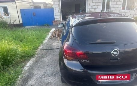 Opel Astra J, 2011 год, 750 000 рублей, 12 фотография