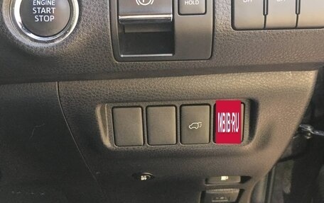 Toyota Harrier, 2017 год, 2 950 000 рублей, 9 фотография