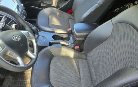 Hyundai ix35 I рестайлинг, 2013 год, 1 200 000 рублей, 6 фотография