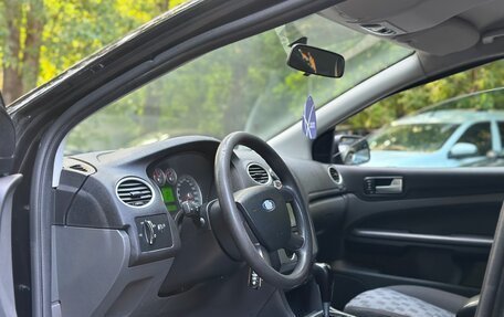 Ford Focus II рестайлинг, 2005 год, 445 000 рублей, 6 фотография