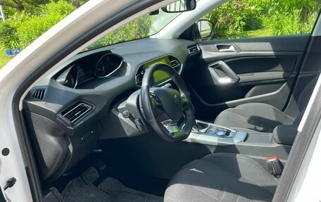 Peugeot 308 II, 2014 год, 1 400 000 рублей, 11 фотография