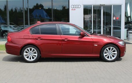 BMW 3 серия, 2011 год, 1 100 000 рублей, 4 фотография