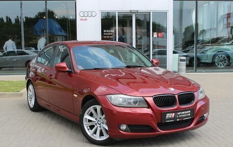 BMW 3 серия, 2011 год, 1 100 000 рублей, 3 фотография