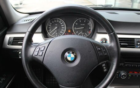 BMW 3 серия, 2011 год, 1 100 000 рублей, 17 фотография