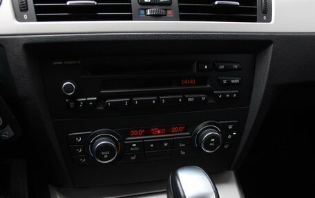 BMW 3 серия, 2011 год, 1 100 000 рублей, 24 фотография