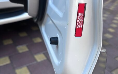 Toyota Land Cruiser 200, 2017 год, 7 300 000 рублей, 15 фотография