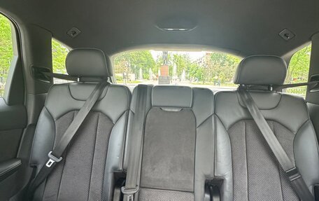 Audi Q7, 2019 год, 5 600 000 рублей, 11 фотография