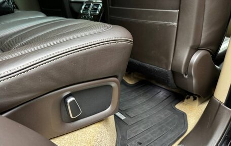 Land Rover Range Rover IV рестайлинг, 2015 год, 3 950 000 рублей, 17 фотография
