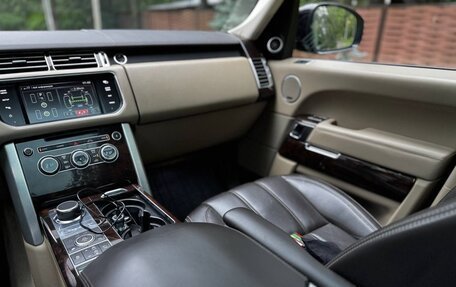 Land Rover Range Rover IV рестайлинг, 2015 год, 3 950 000 рублей, 15 фотография