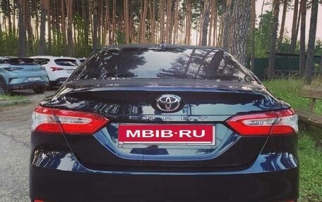 Toyota Camry, 2019 год, 2 770 000 рублей, 5 фотография